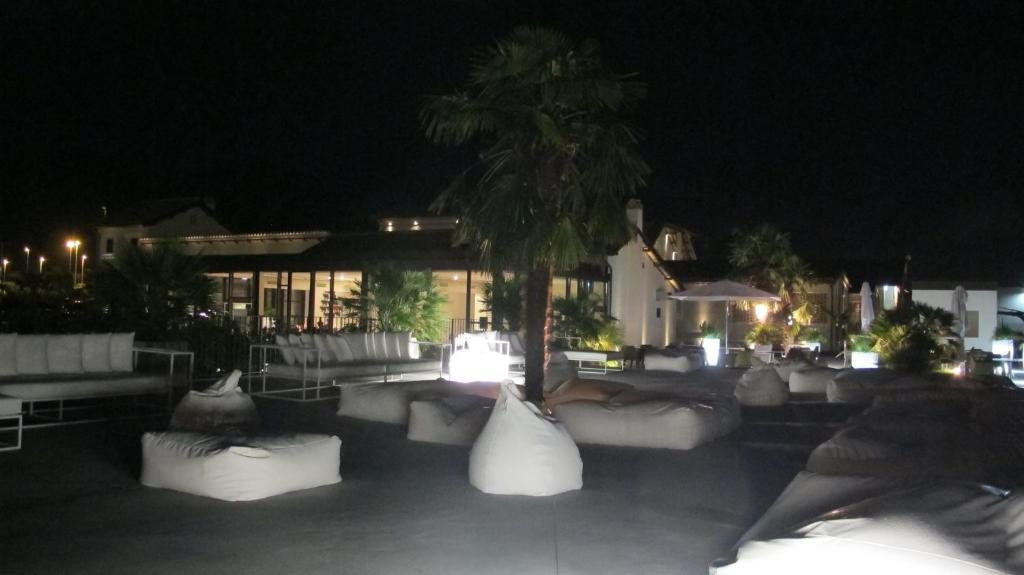 Hotel & Resort Le Colombare โฟลีโญ ภายนอก รูปภาพ