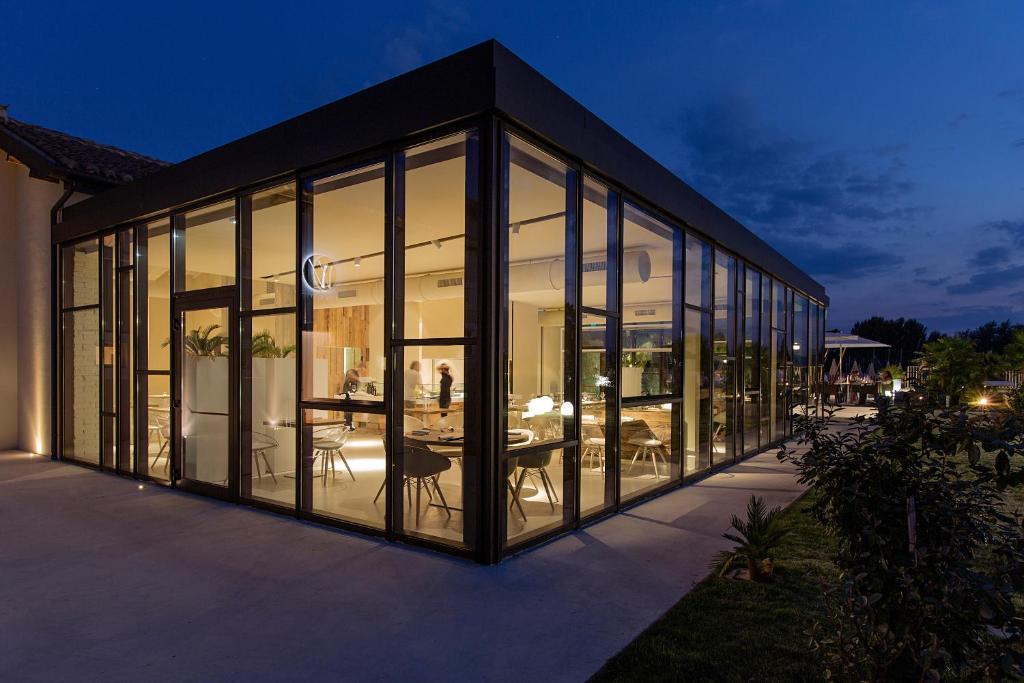 Hotel & Resort Le Colombare โฟลีโญ ภายนอก รูปภาพ